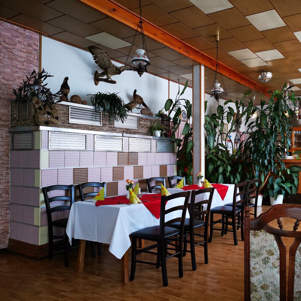 Restaurant "Gaststätte Erdbeere" in Hildburghausen