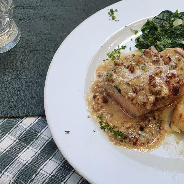 Restaurant "Weinstube zur Blume" in  Edesheim