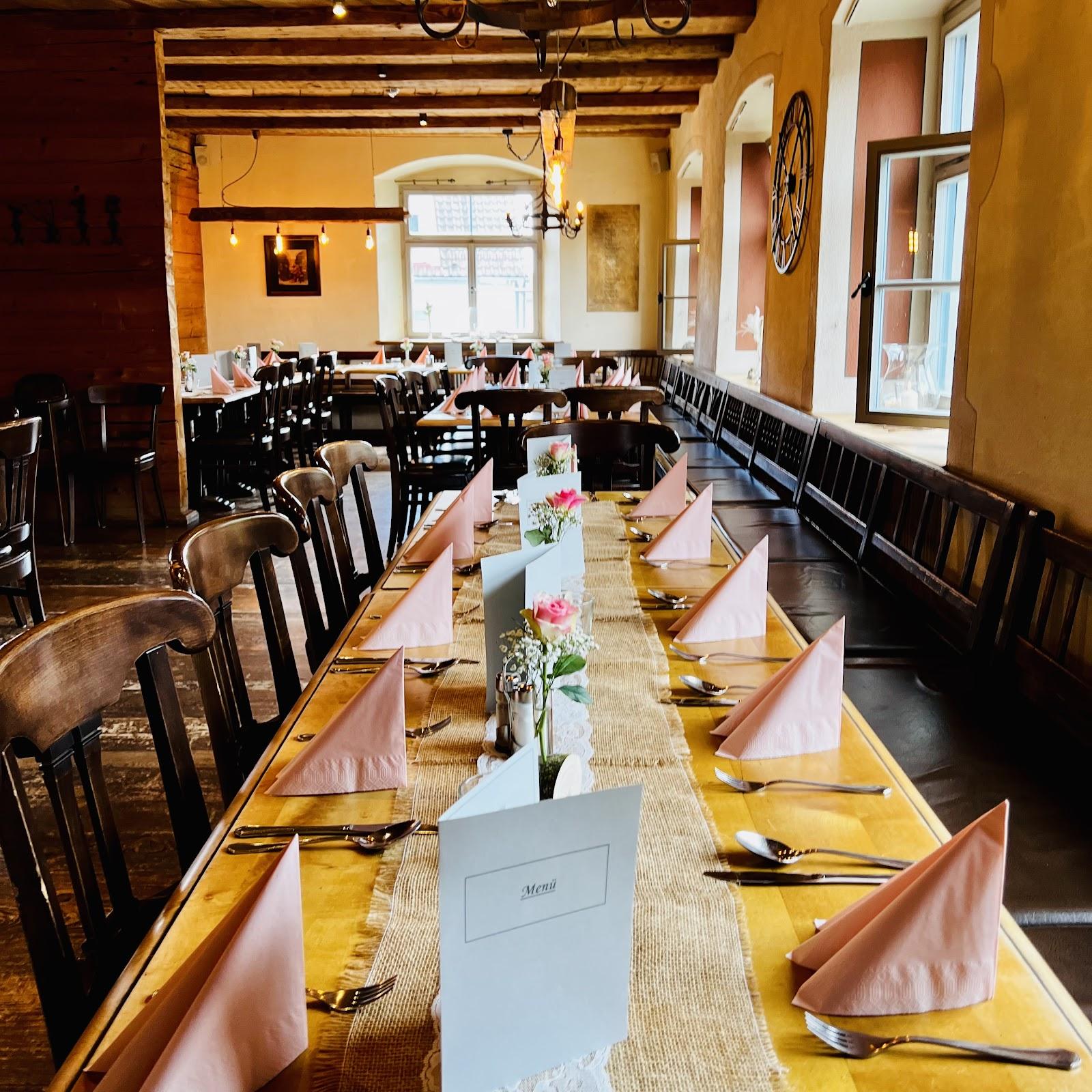 Restaurant "Gasthaus Schloss Brochenzell" in Meckenbeuren