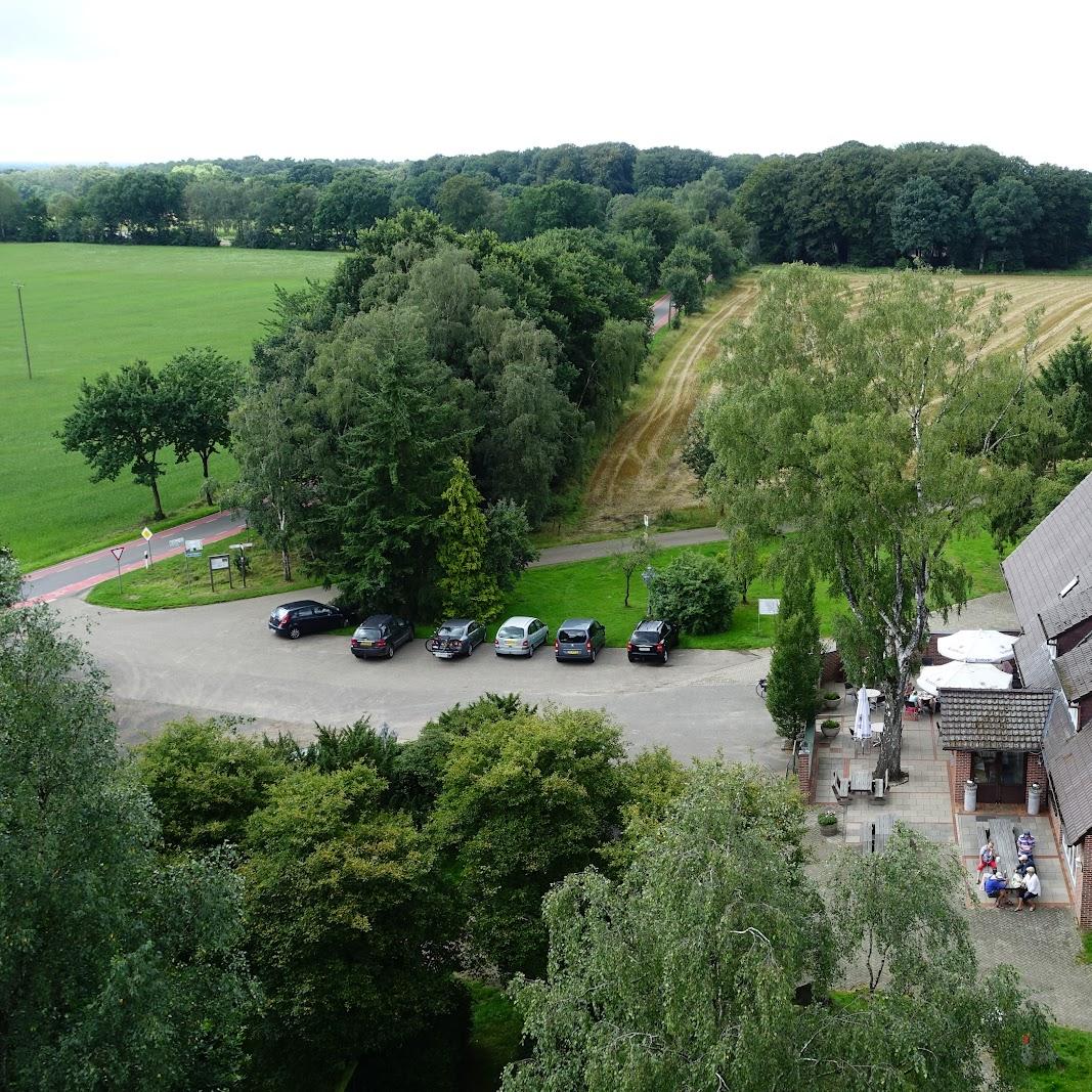Restaurant "Gasthof-Restaurant  Zum Lönsberg " in Halle