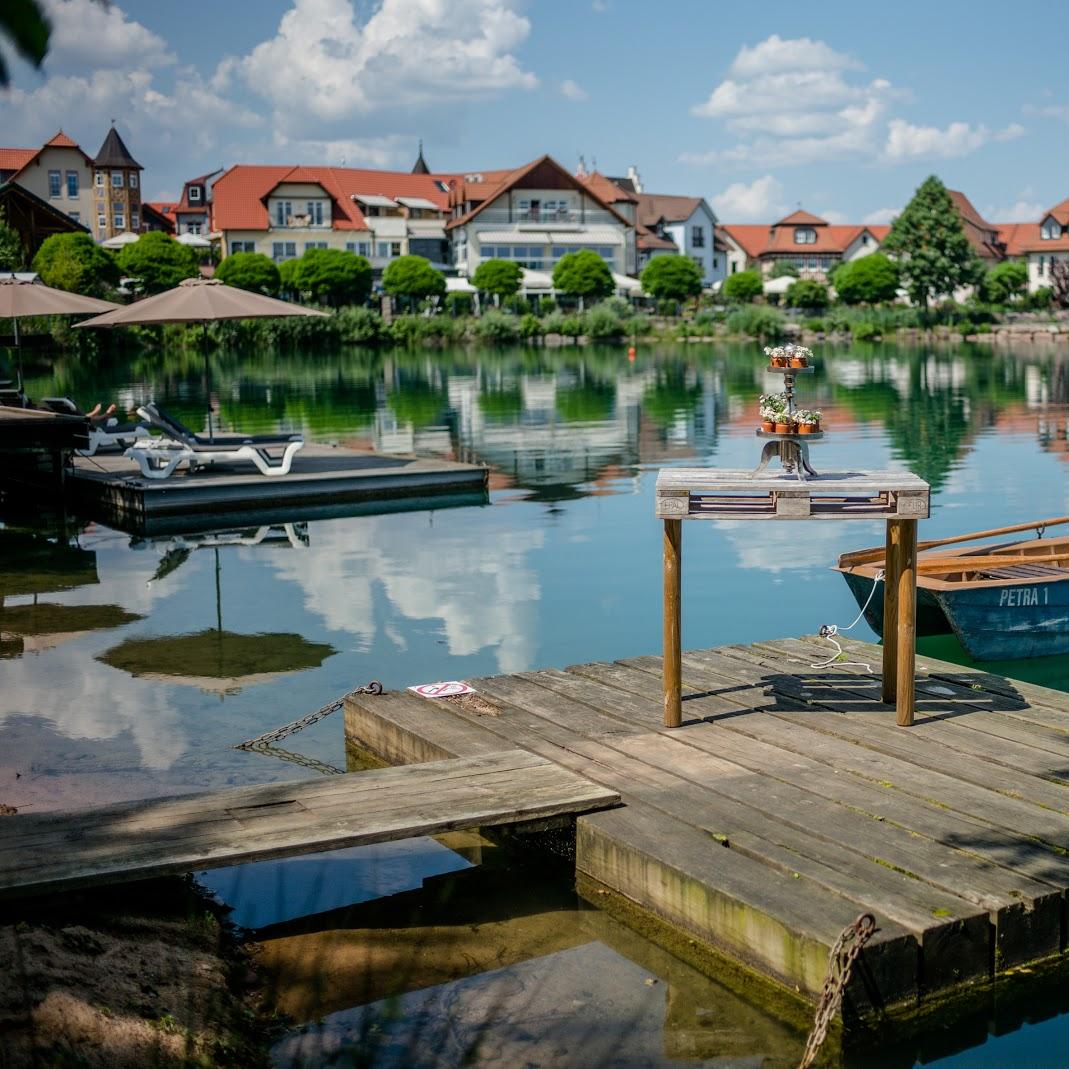 Restaurant "Seehotel" in  Niedernberg