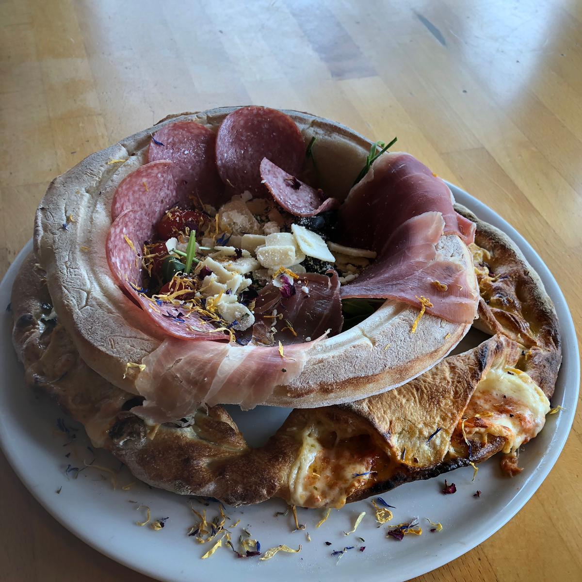 Restaurant "Ristorante Pizzeria Zum fliegenden Bauern" in  Weißensberg