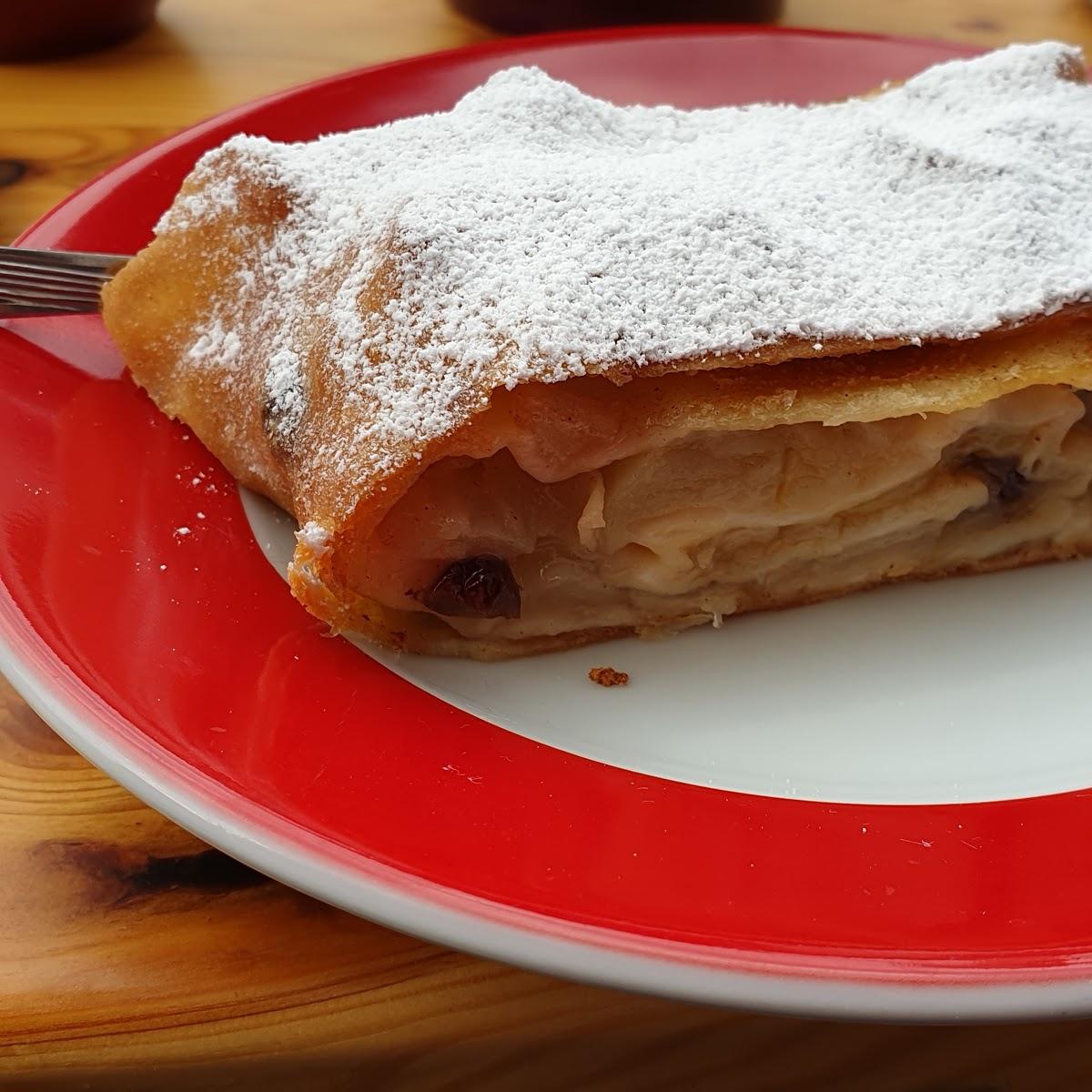 Restaurant "Café Bäckerei Obermaier" in  Chiemsee