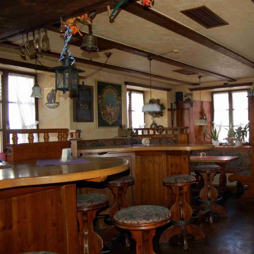 Restaurant "Wirtshaus & Disco Zum Bären" in Uttenweiler