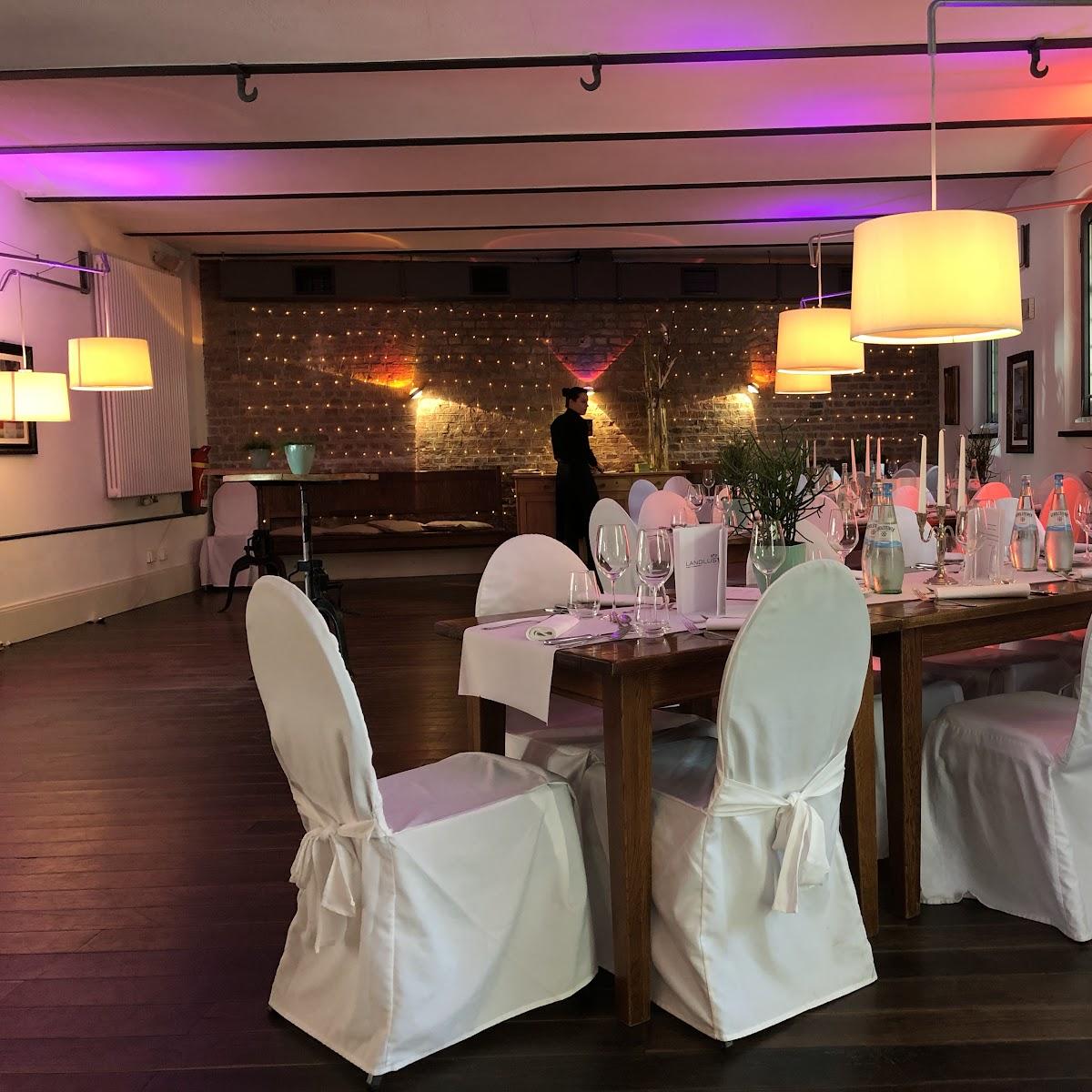 Restaurant "Landlust Burg Flamersheim" in Euskirchen