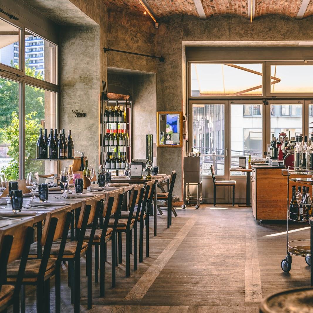 Restaurant "Rotisserie Weingrün" in Berlin