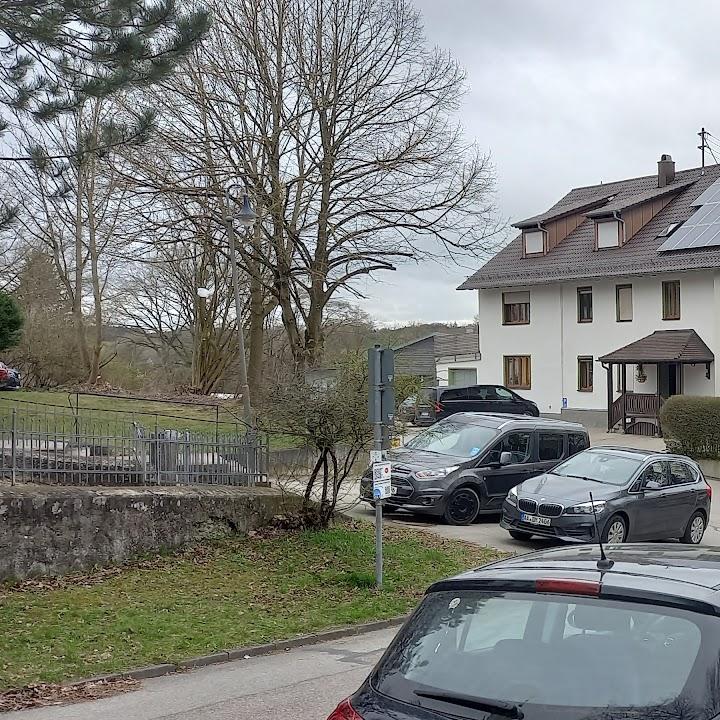 Restaurant "Gaststätte Huckerwirt" in Biberbach