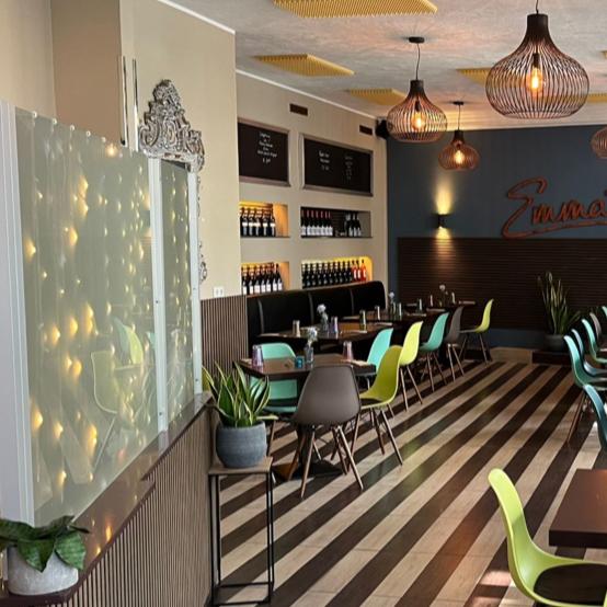 Restaurant "Emma