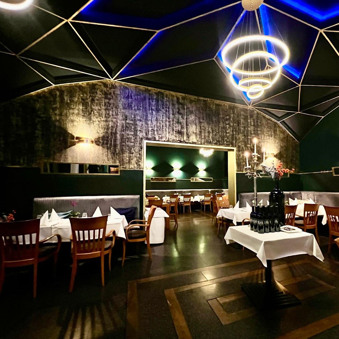 Restaurant "Moon Exquisite" in Berlin