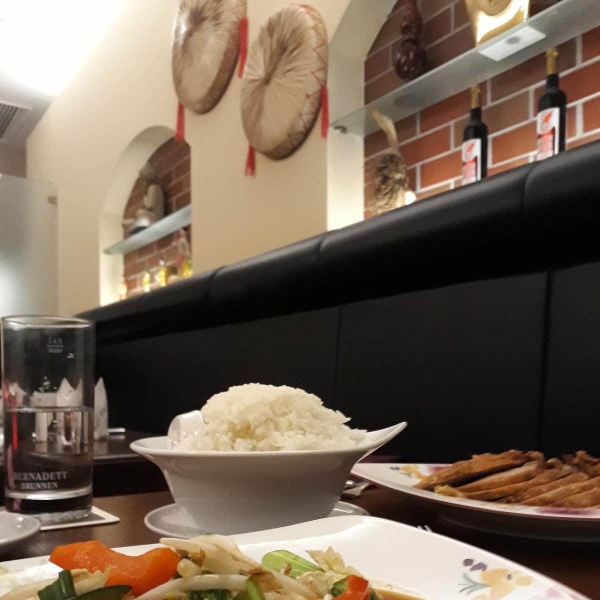 Restaurant "Lotus Restaurant | Vietnamese Cuisine + Sushi Bar" in  Starnberg
