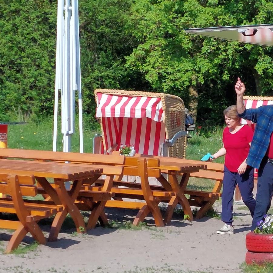 Restaurant "Schmuggler Bude" in Insel Poel