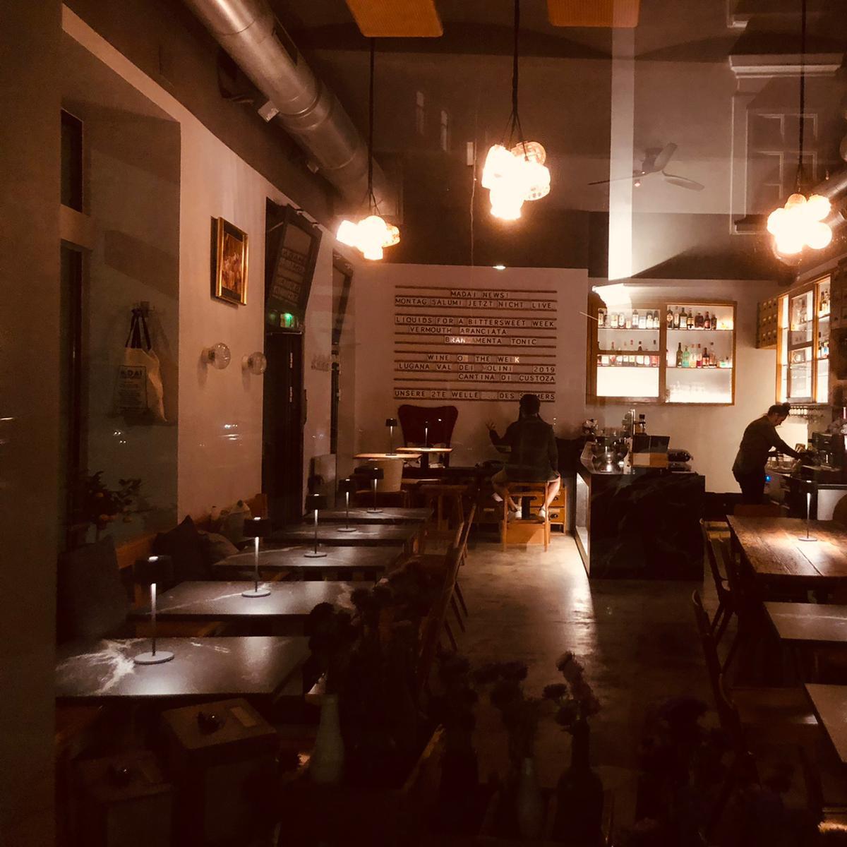 Restaurant "MADAI aperitivobeisl" in Wien