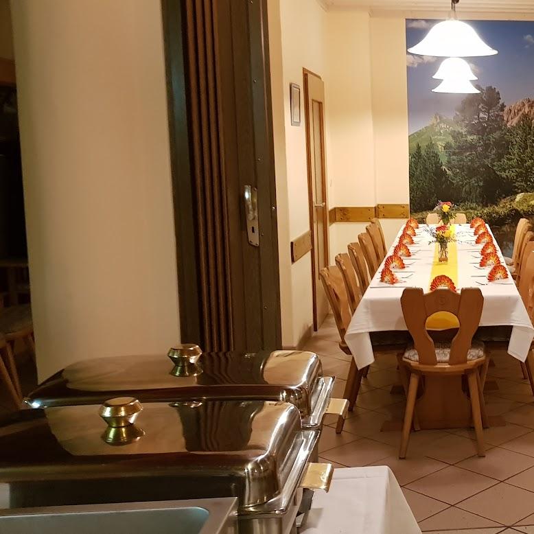 Restaurant "Pensenhof Inh. Martin Zapf" in Weidenberg