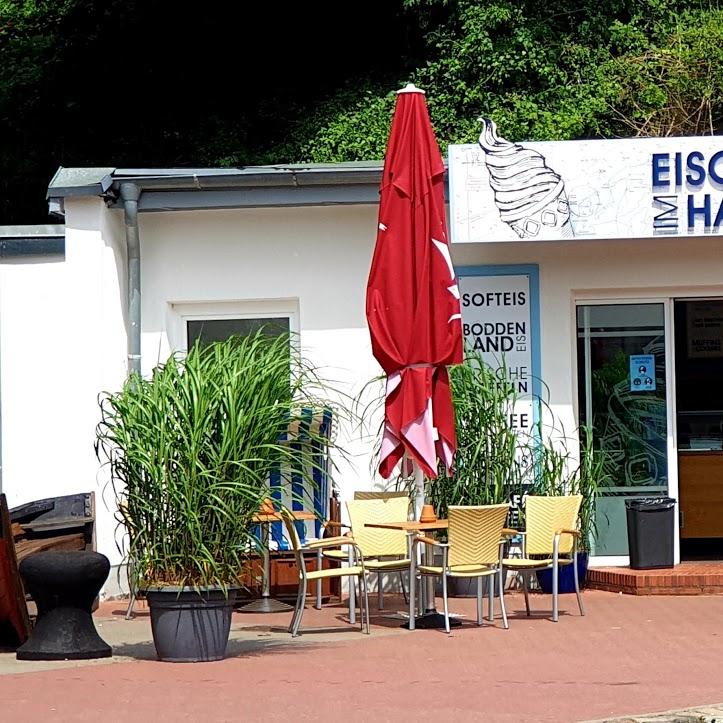 Restaurant "Eiscafé im Hafen" in Sassnitz