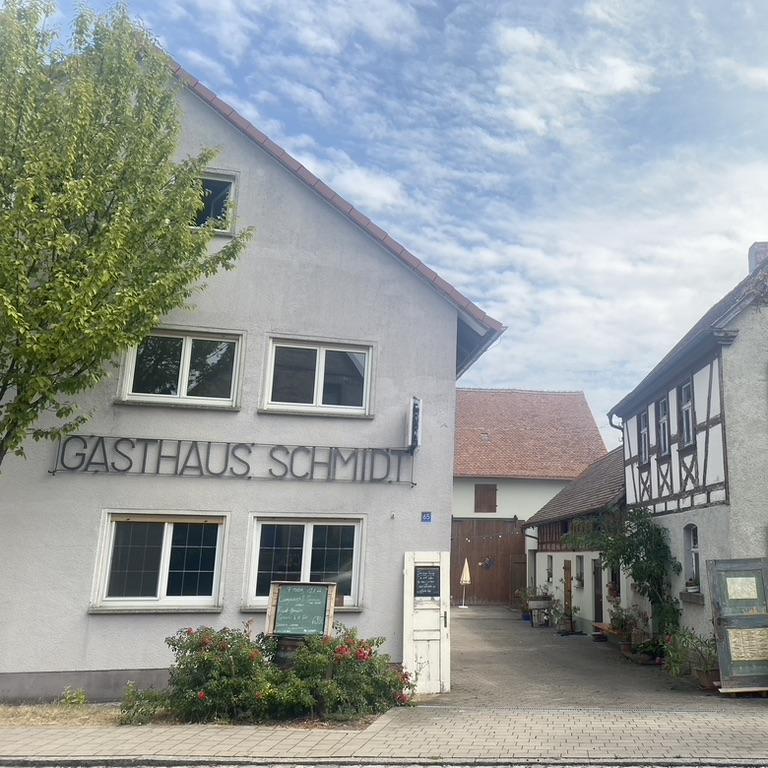 Restaurant "Gasthaus Schmidt Westheim" in Illesheim