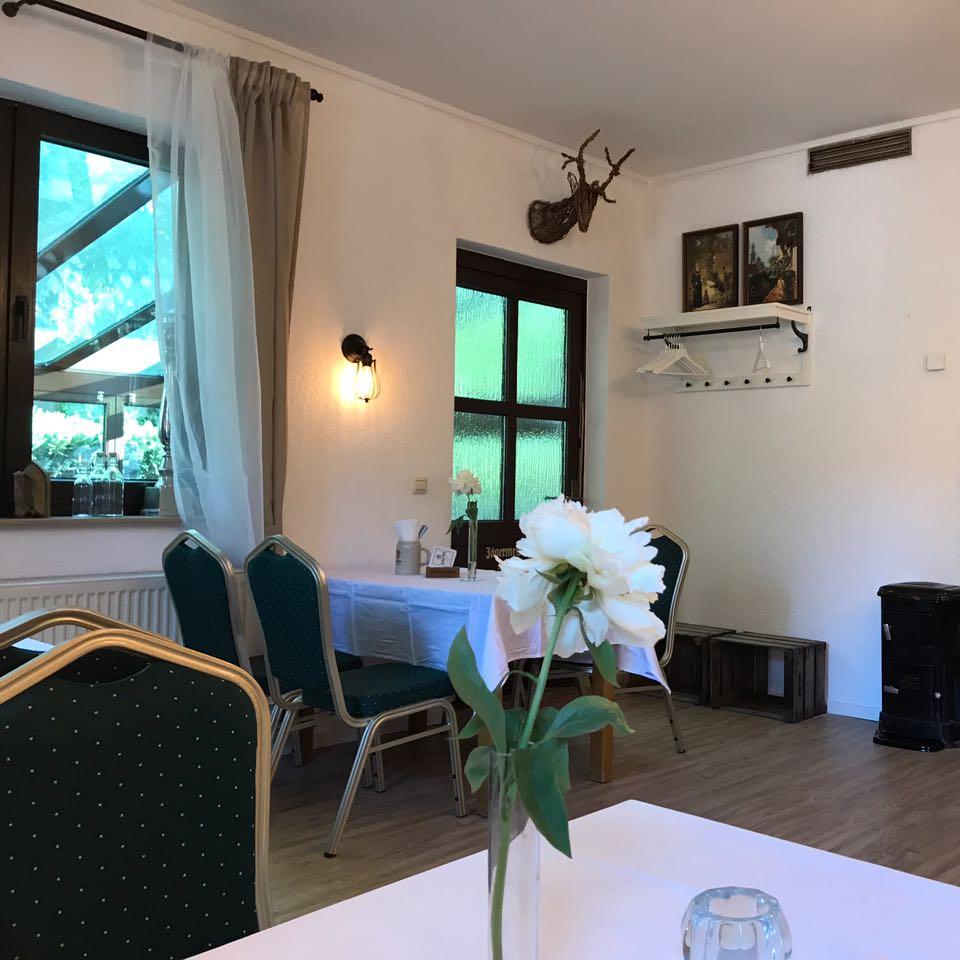 Restaurant "Gaststätte Birkenwäldchen, deutsche und böhmische Küche" in  Glienicke-Nordbahn