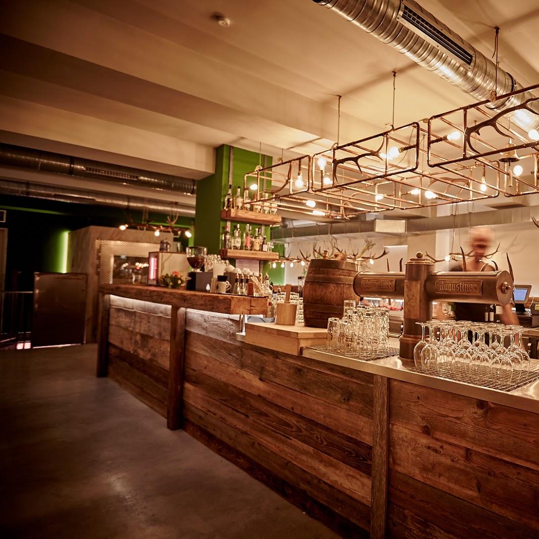 Restaurant "Trumpf oder Kritisch" in München