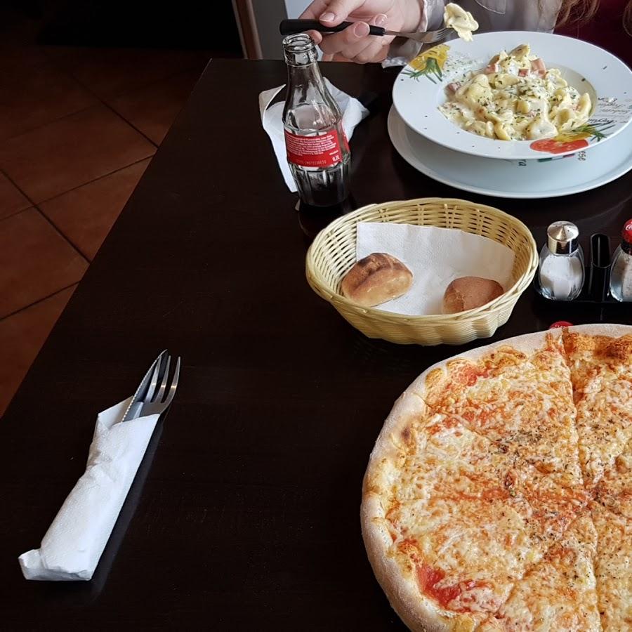 Restaurant "Pizzeria L´Angolo" in Frechen