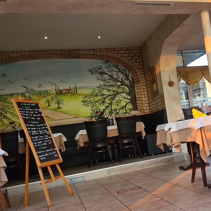 Restaurant "Hotel Restaurant Villa Romana" in Hainburg