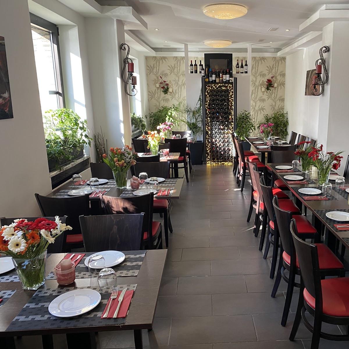 Restaurant "Rosmarin - Restaurant & Bar" in Krefeld