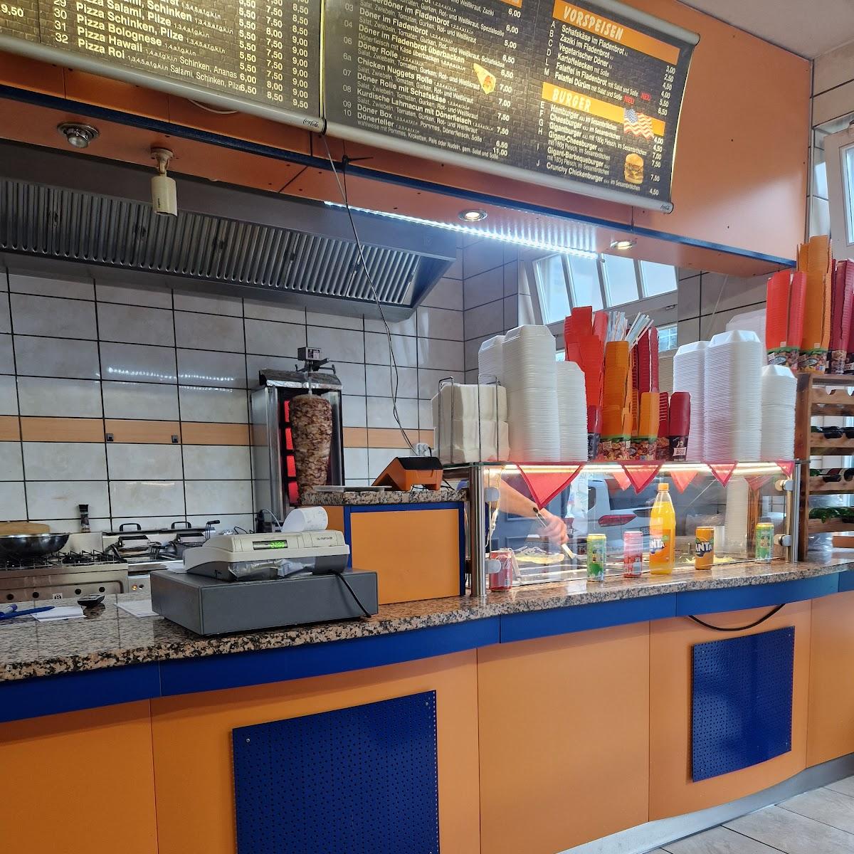 Restaurant "DÖNER-PIZZA GRILL HOUSE" in Ostheim vor der Rhön