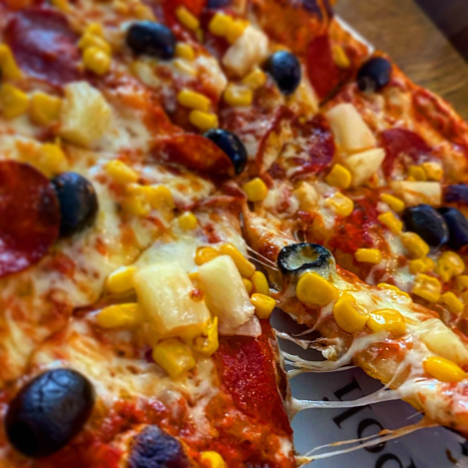 Restaurant "Pizzeria L