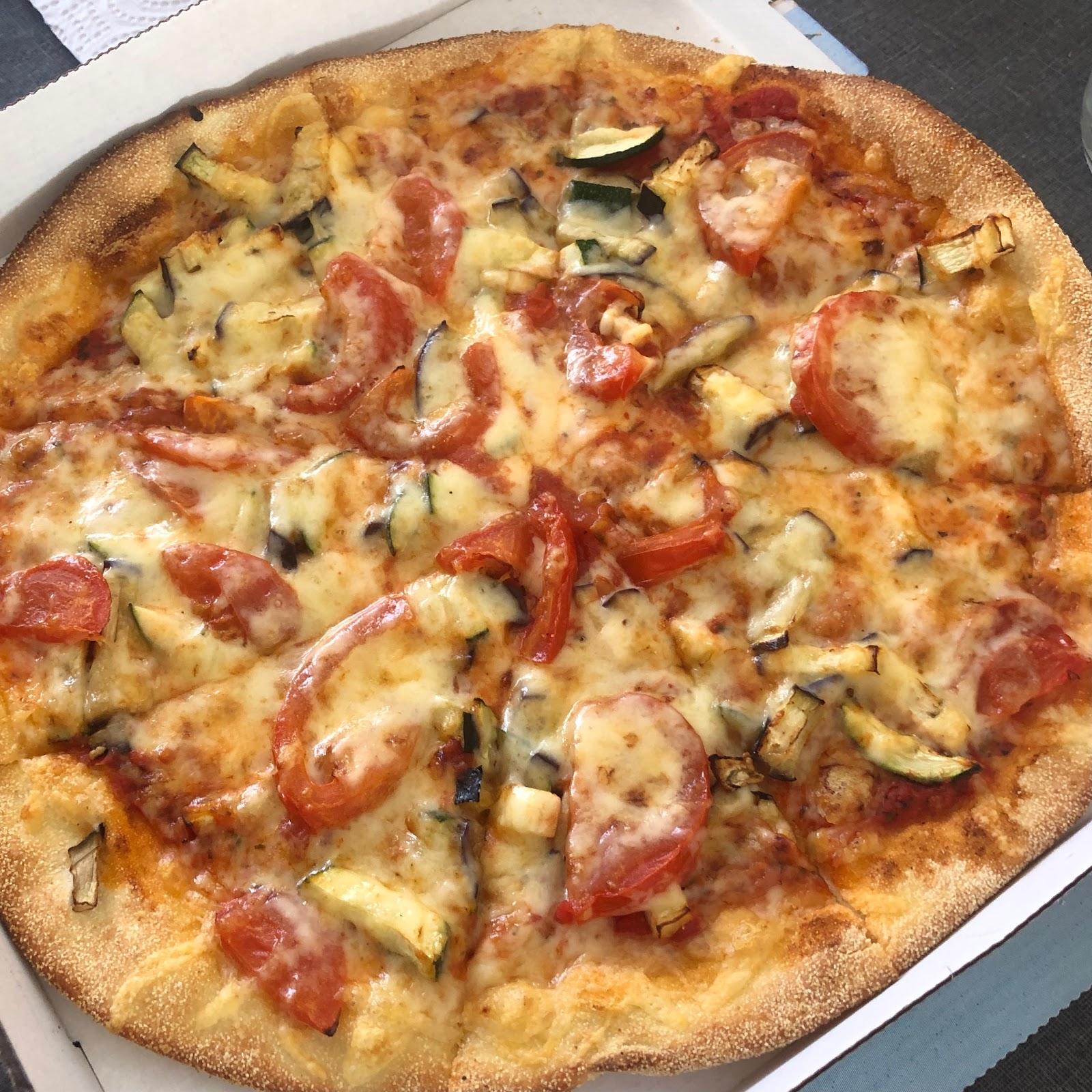 Restaurant "Pizza Royal" in Düsseldorf