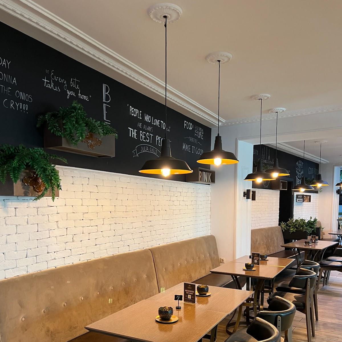 Restaurant "Zorbas" in Dinslaken