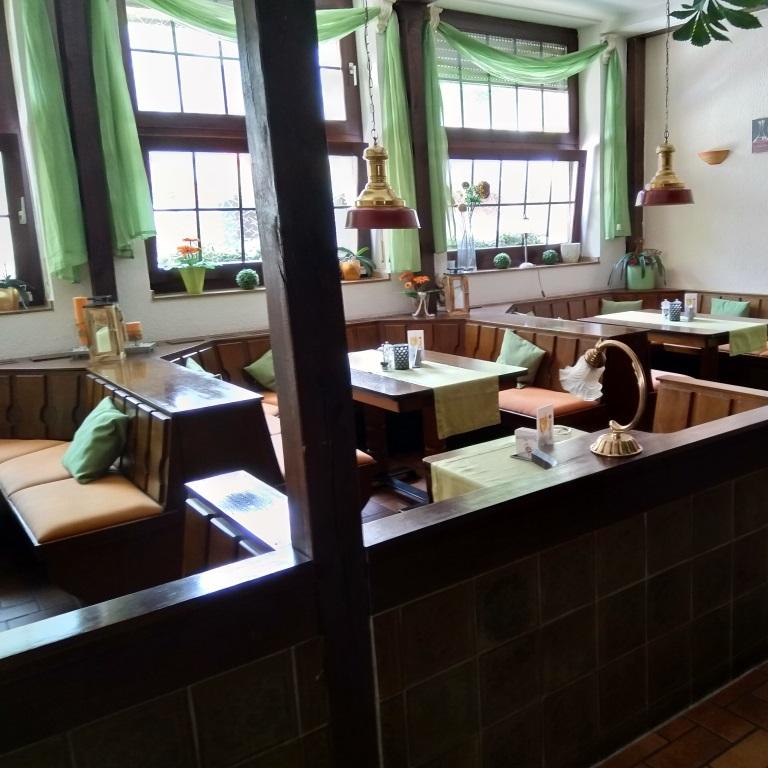Restaurant "Kastanie Restaurant" in Dinslaken