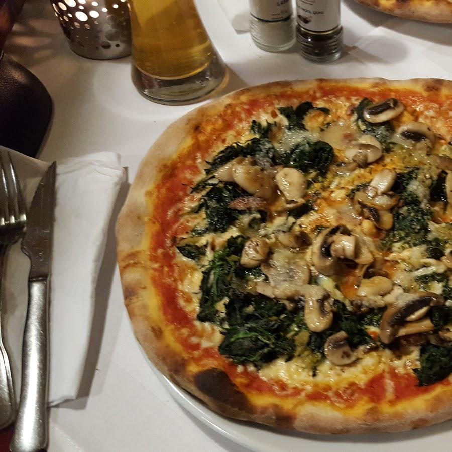 Restaurant "Pizzeria Trattoria Paradiso" in  Dinslaken