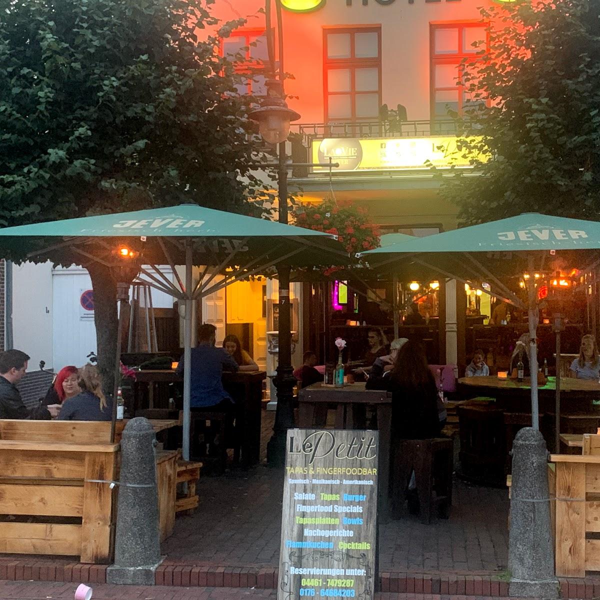 Restaurant "Lavie • Am Alten Markt" in Jever