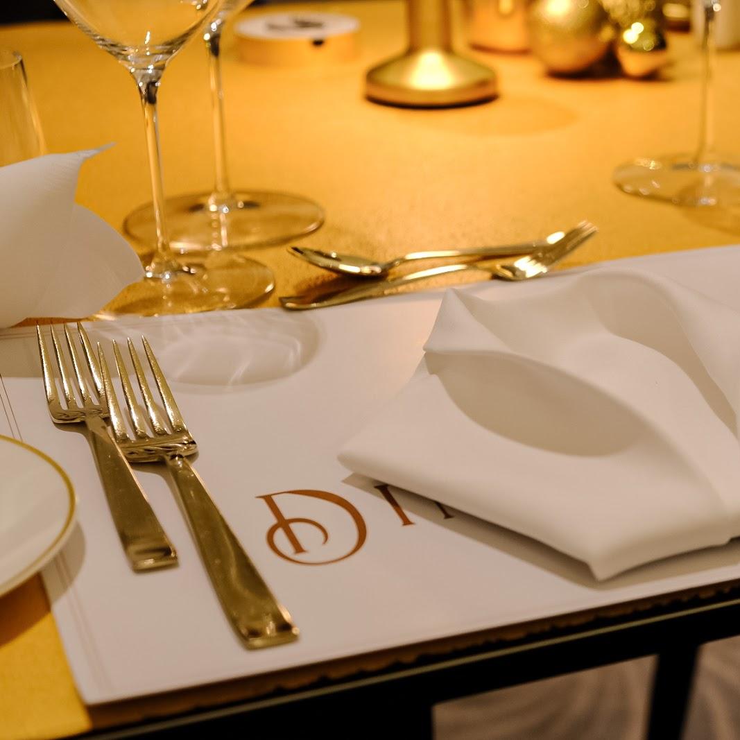 Restaurant "THE DINING RooM" in Hamburg