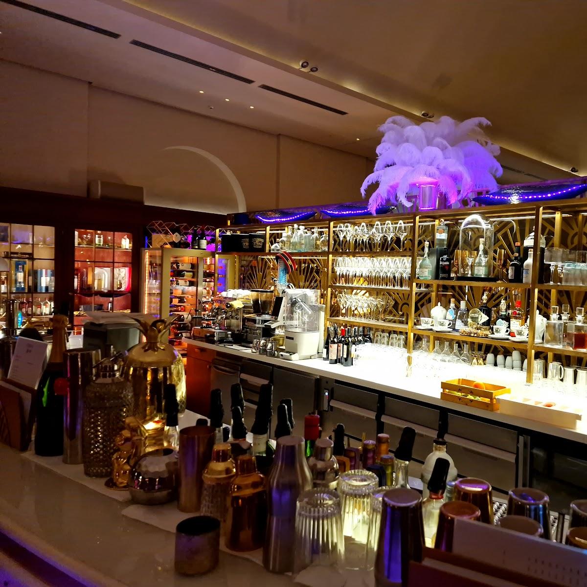 Restaurant "THE DINING RooM" in Hamburg