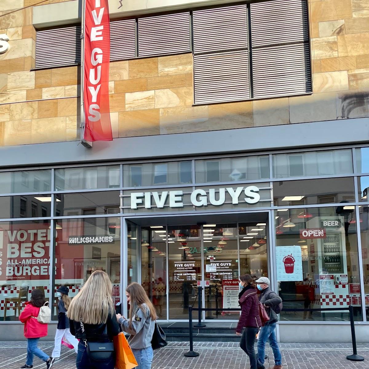 Restaurant "Five Guys" in Freiburg im Breisgau