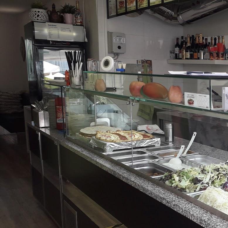 Restaurant "Lezz-Et Döner" in München