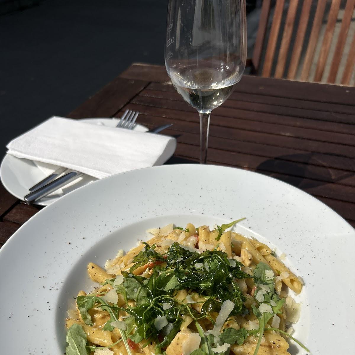 Restaurant "Milo’s Café Restaurant Bar" in Elze