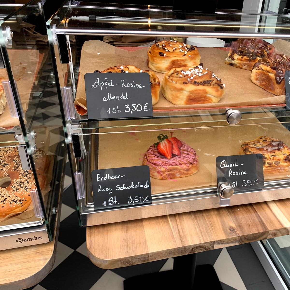 Restaurant "Cafe Reporter" in Berlin