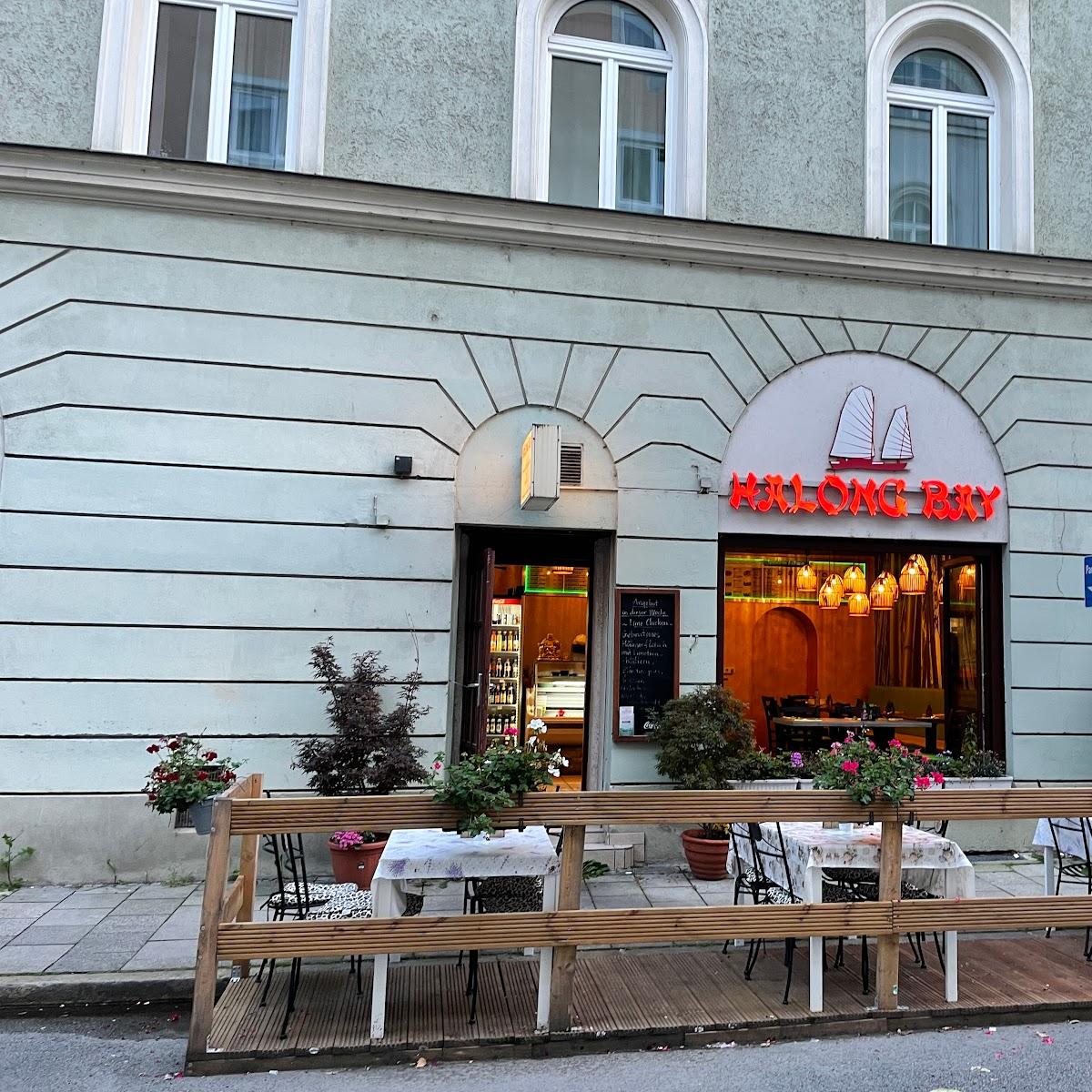 Restaurant "Halong Bay" in München