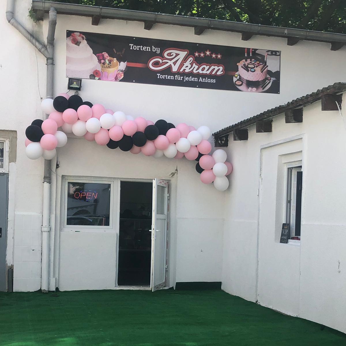 Restaurant "Torten by Akram- Cake Gallery" in Berlin