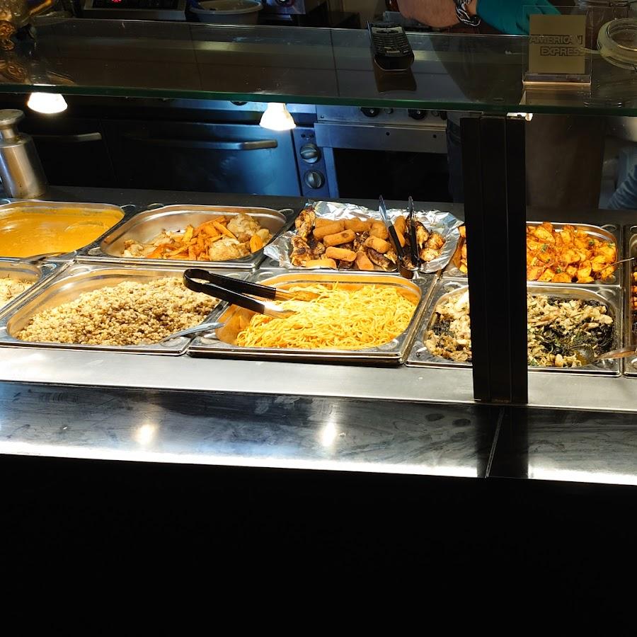 Restaurant "Antique Kebab Haus" in Berlin