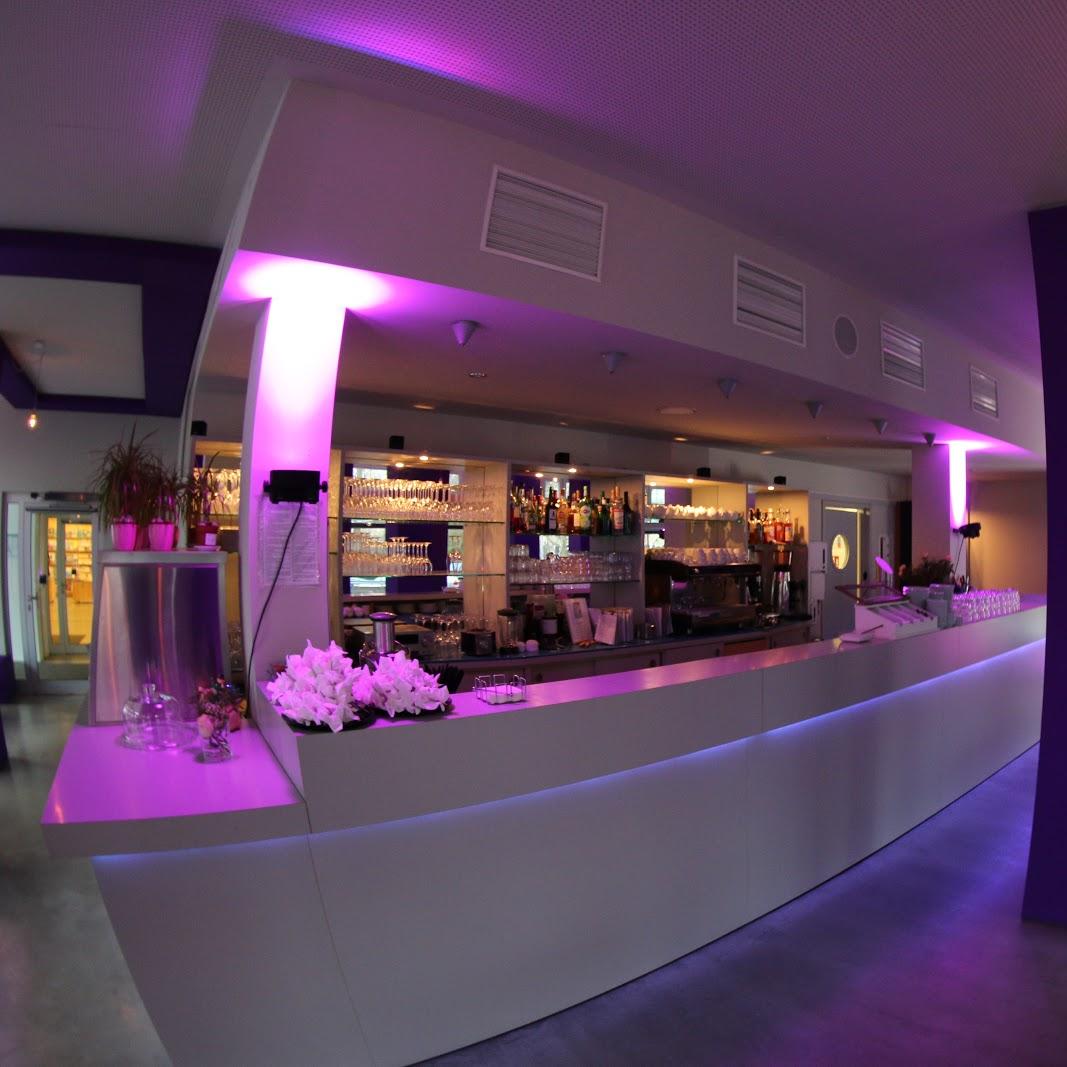 Restaurant "Café Dix in der ischen Galerie in Kreuzberg" in Berlin