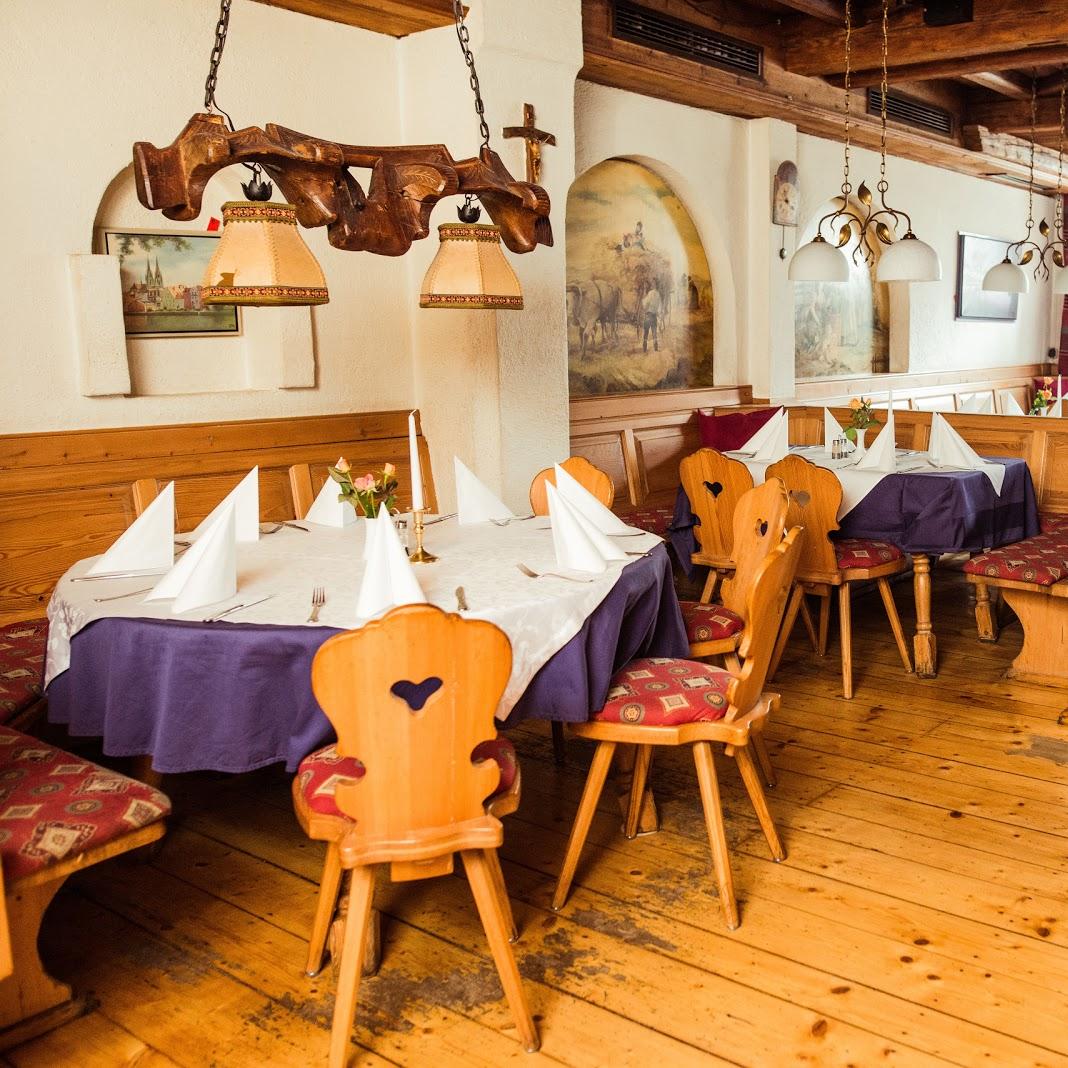 Restaurant "Goldener Ochs (bayerische-kroatische Küche)" in Regensburg