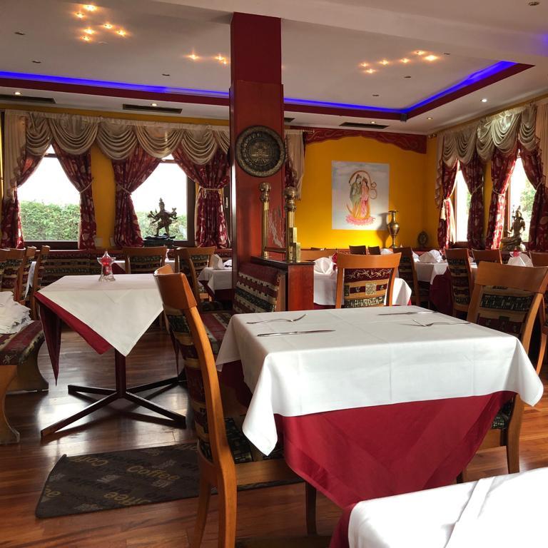 Restaurant "Surya Restaurant" in München