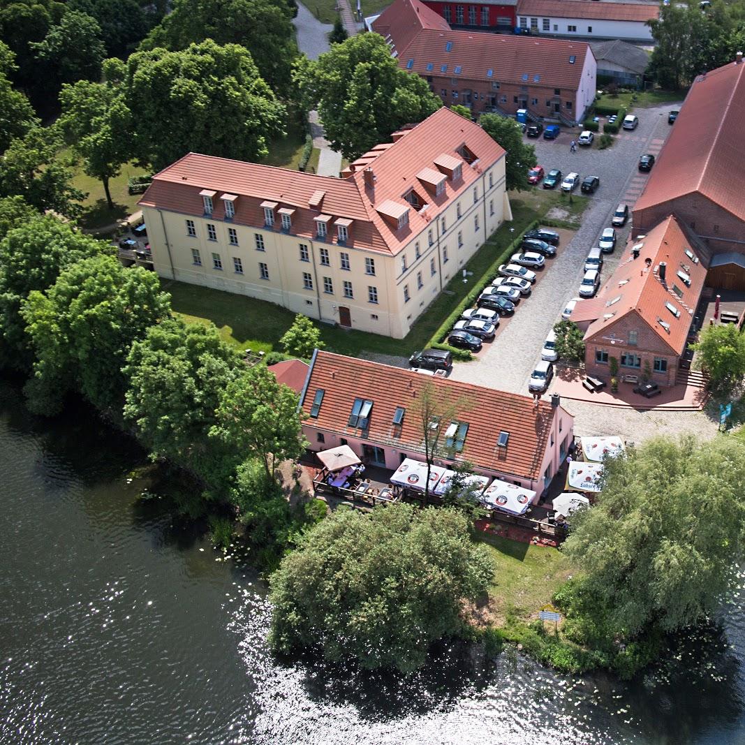 Restaurant "GastHof Milow - Restaurant & Pension im schönen Havelland" in Milower Land