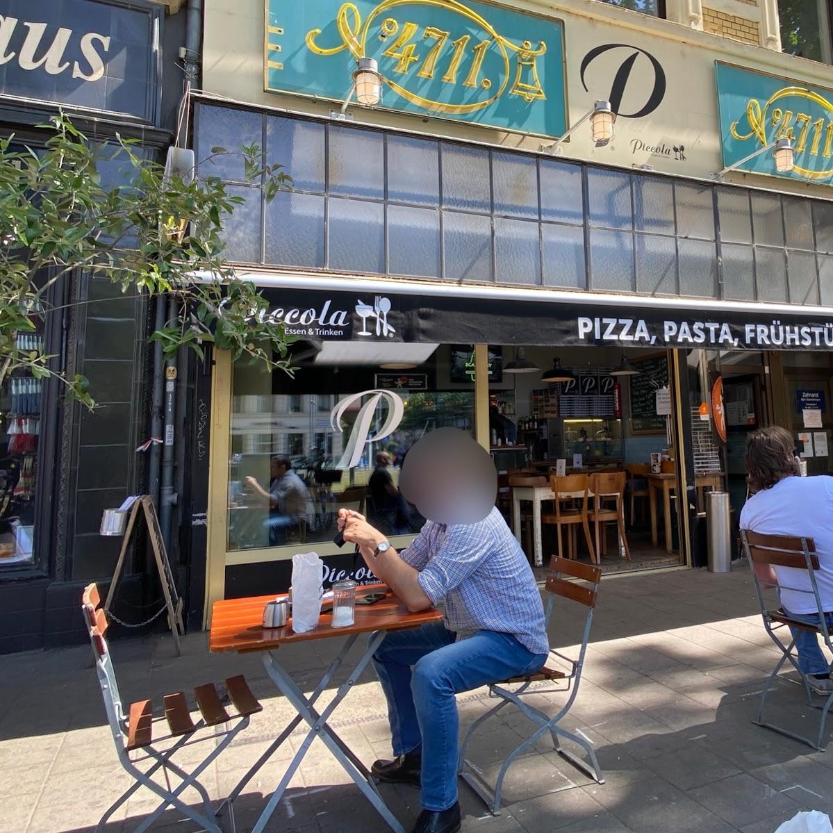 Restaurant "Pizzeria Piccola Essen & Trinken Südstadt - Pizza - Pasta - Salate - Restaurant" in Köln