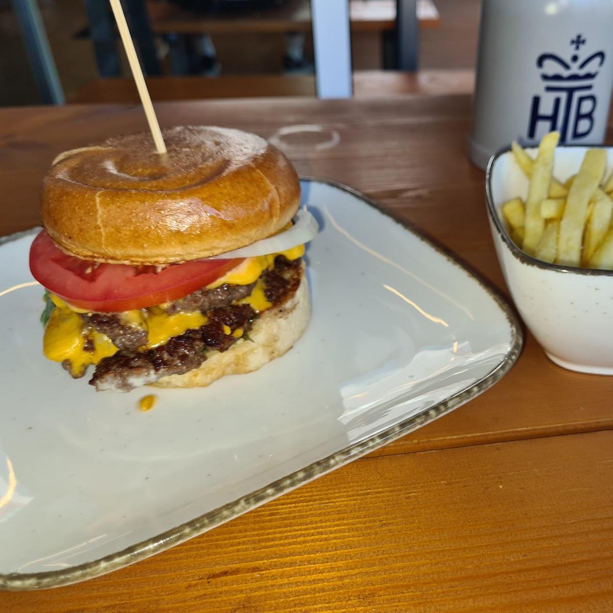 Restaurant "Burger House" in Haar