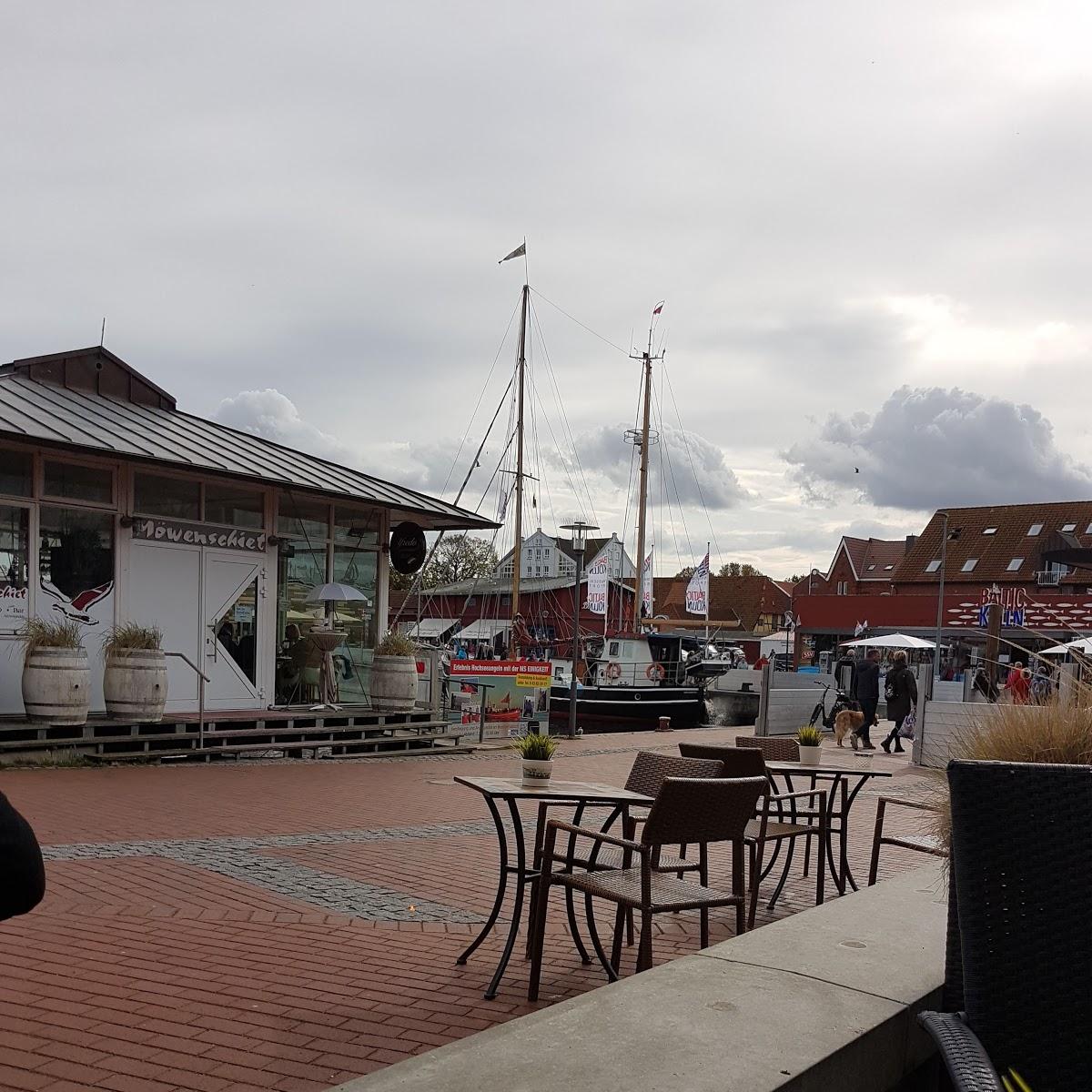 Restaurant "Bistro-Cafe Möwenschiet" in  Heiligenhafen