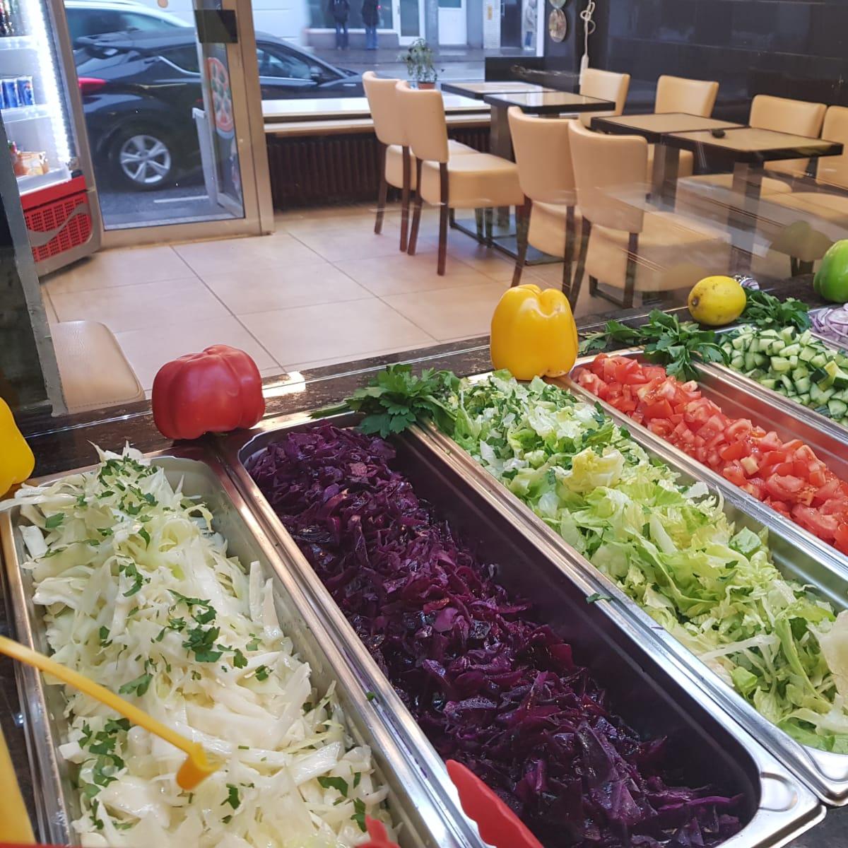 Restaurant "Winsener Döner & Laden" in Hamburg