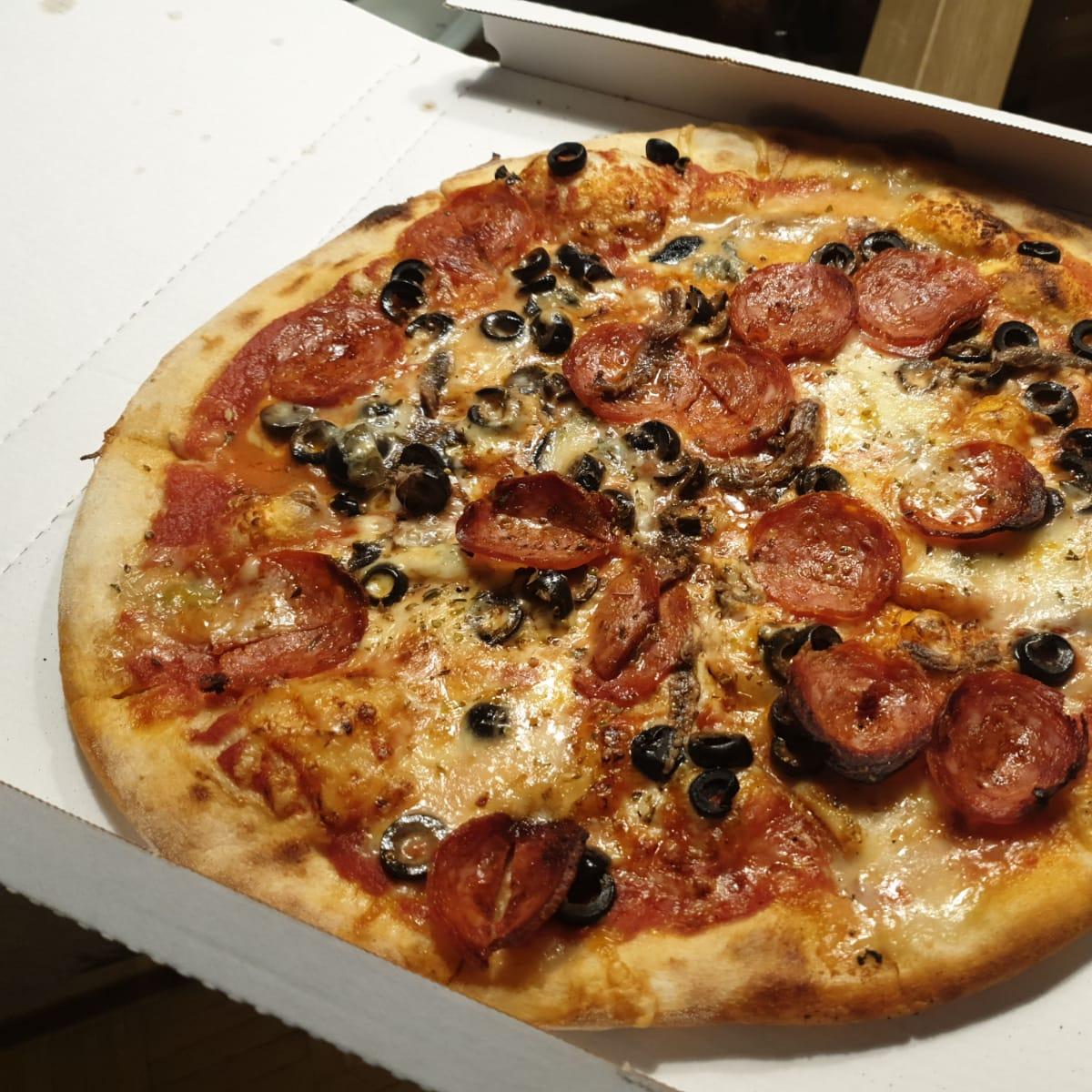 Restaurant "Pizza-Express La Perla" in Friedrichshafen