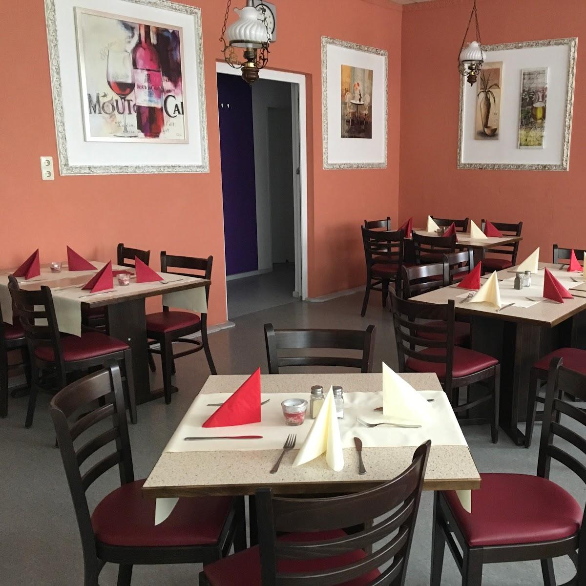 Restaurant "Ristorante Pizzeria Da Carmelo Schönau" in Mannheim